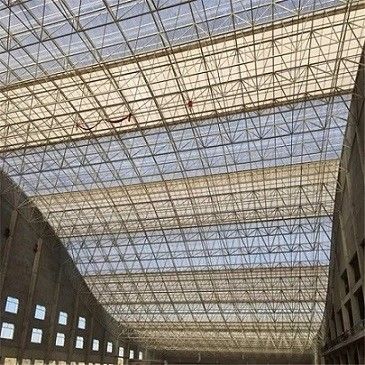 Q235B / Q355B إطار فولاذي تجاري لبناء إطار فولاذي للشبكة