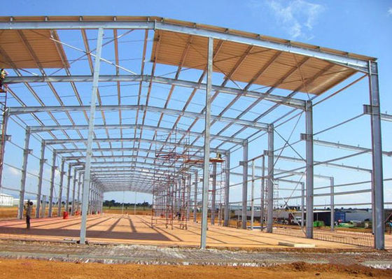 Q235 / Q355 الهيكل الصلب مستودع المباني الجاهزة الهياكل الفولاذية