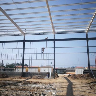 إطار البوابة الهيكل الفولاذي مستودع للتخزين مع قطاع H الفولاذ