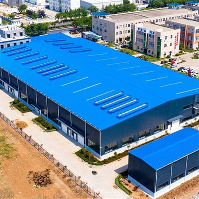 ورشة عمل تصميم هيكل الفولاذ مع مادة Q355 وباب متحرك